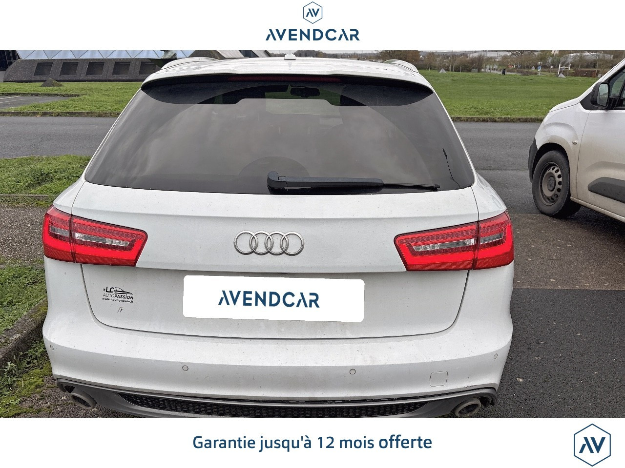 
                                                Voiture
                                                 Audi A6 IV 3.2 BI TURBO 313 S LINE QUATTRO TRIPTONIC