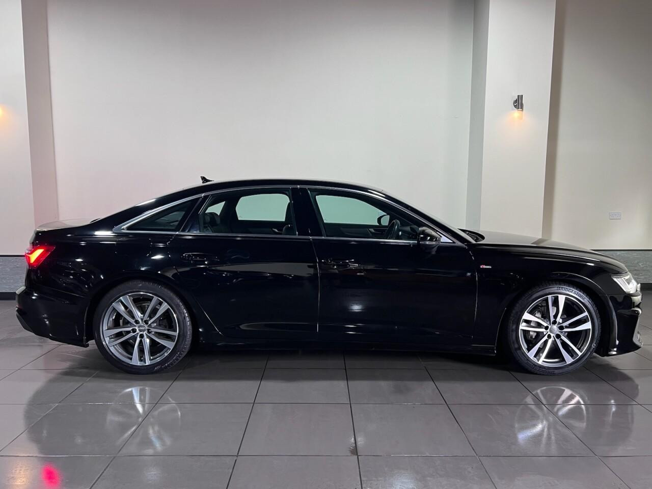 Voiture
                                                 Audi A6 SALOON 2.0 TDI 40 S line Saloon 4dr Diesel S Tronic Euro 6 (s/s) (204 ps)