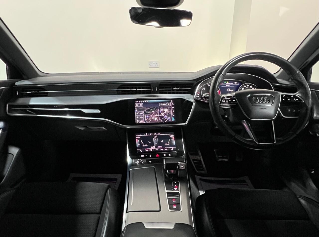 Voiture
                                                 Audi A6 SALOON 2.0 TDI 40 S line Saloon 4dr Diesel S Tronic Euro 6 (s/s) (204 ps)
