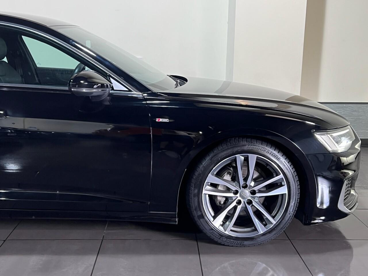 Voiture
                                                 Audi A6 SALOON 2.0 TDI 40 S line Saloon 4dr Diesel S Tronic Euro 6 (s/s) (204 ps)