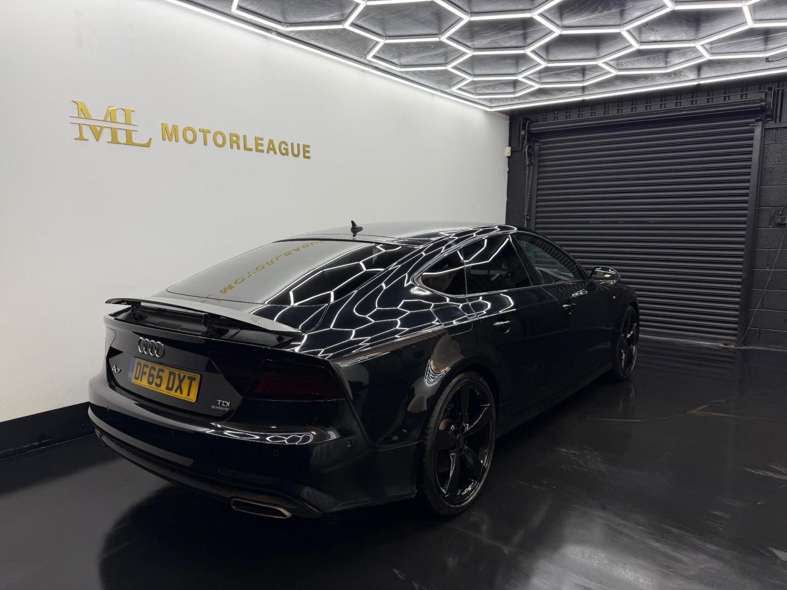 
                                                Voiture
                                                 Audi A7 3.0 TDI V6 Black Edition Sportback S Tronic quattro Euro 6 (s/s) 5dr