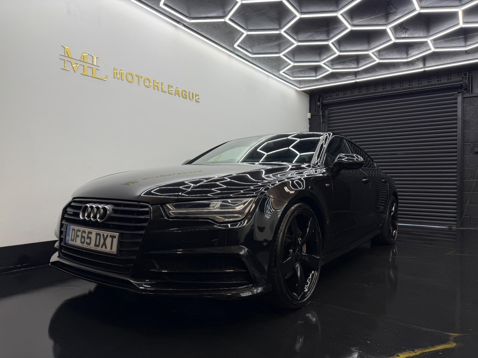 
                                                Voiture
                                                 Audi A7 3.0 TDI V6 Black Edition Sportback S Tronic quattro Euro 6 (s/s) 5dr