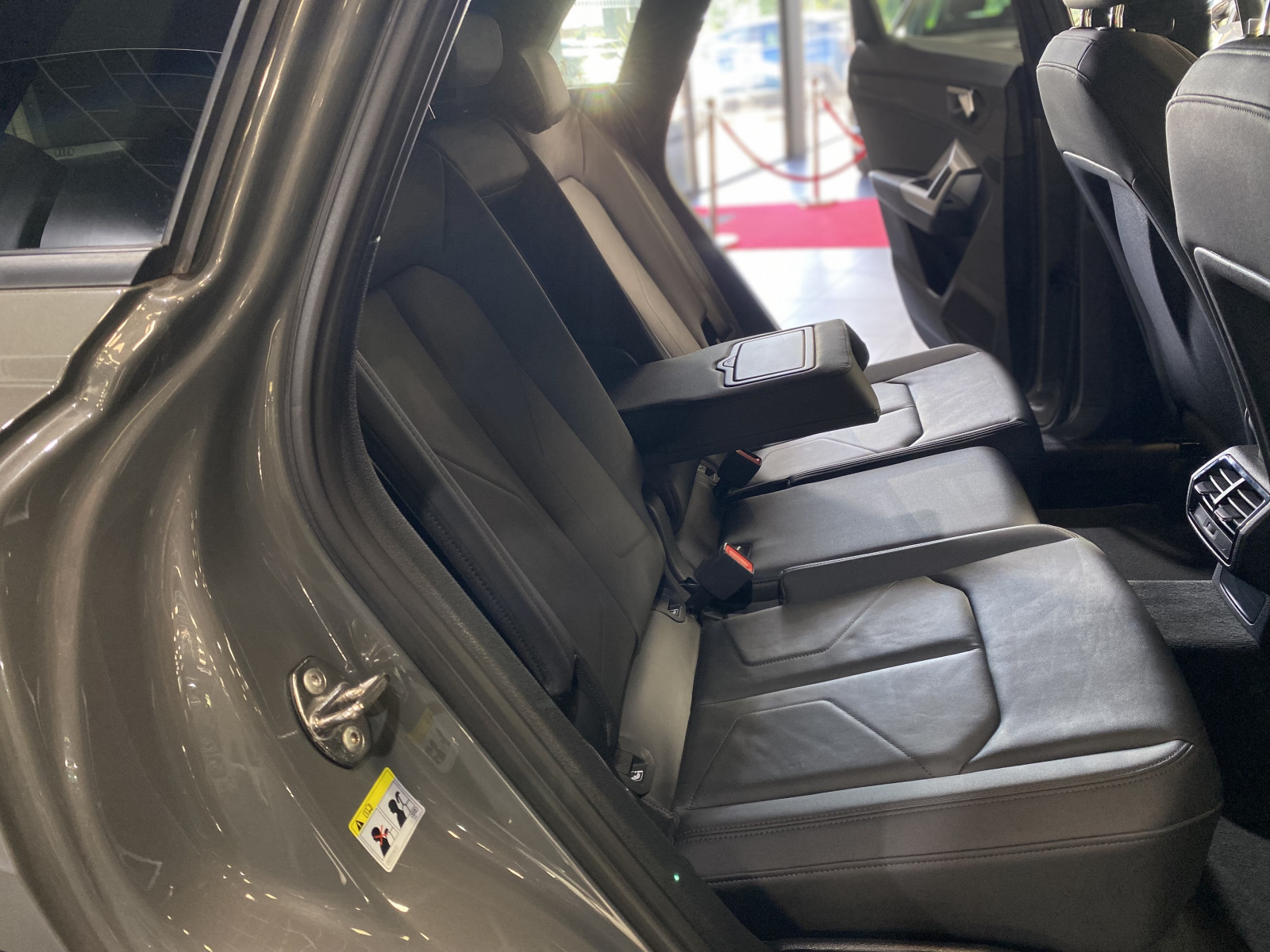 
                                                Voiture
                                                 Audi Audi Q3 SLINE BUSINESS ÉDITION