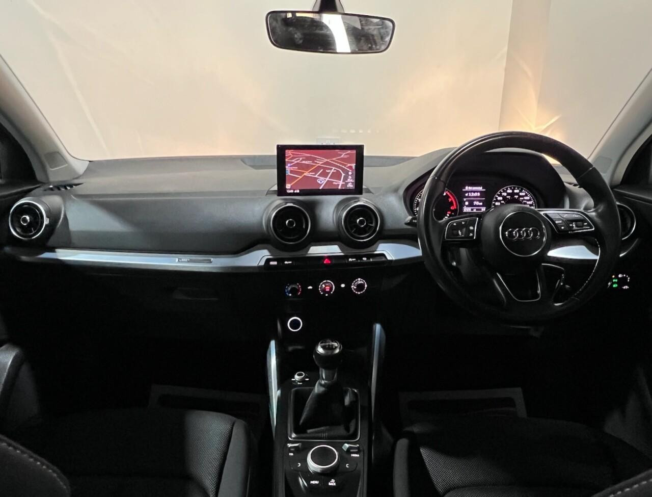Voiture
                                                 Audi Q2 1.4 TFSI CoD Sport SUV 5dr Petrol Manual Euro 6 (s/s) (150 ps)