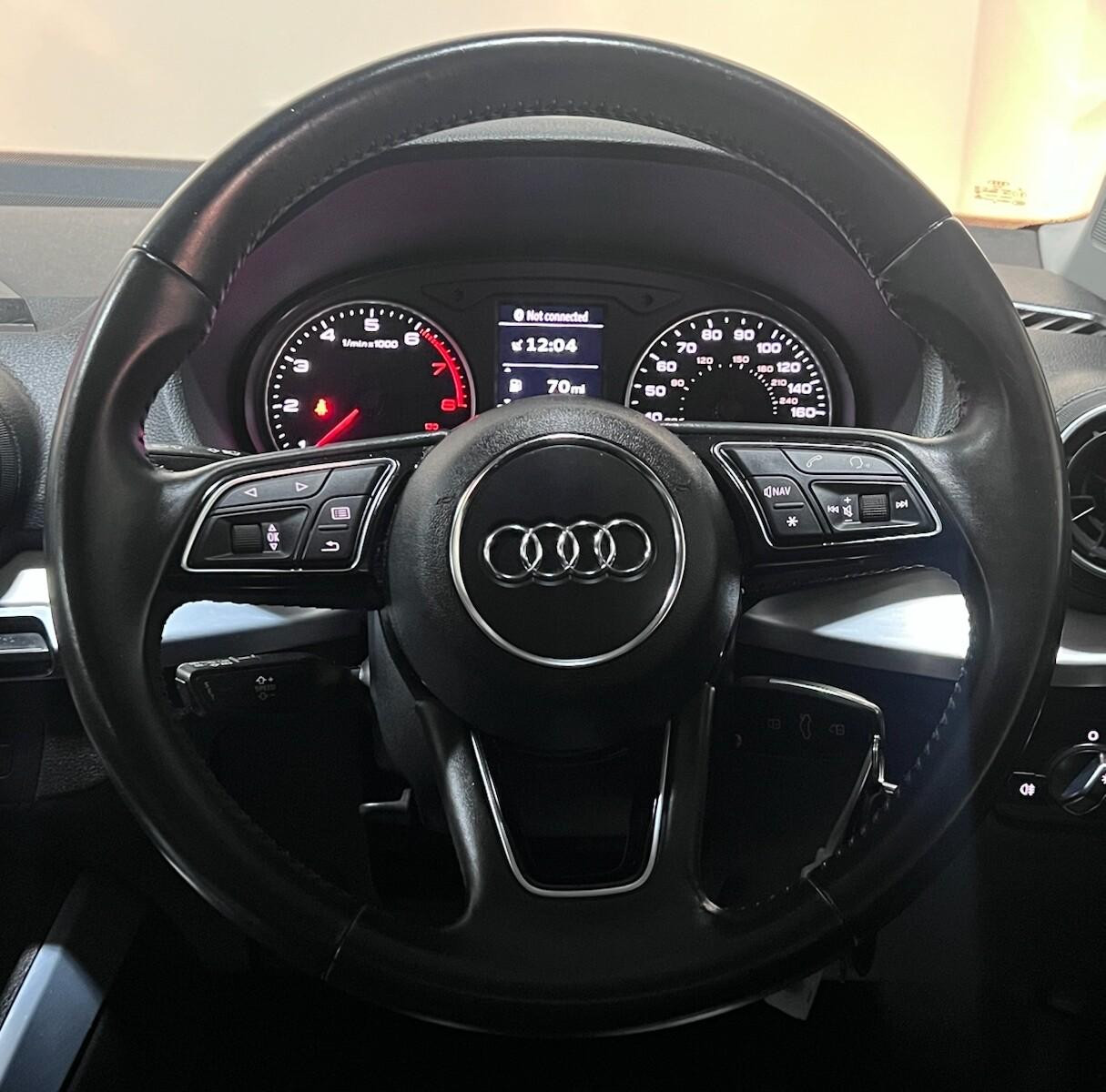 Voiture
                                                 Audi Q2 1.4 TFSI CoD Sport SUV 5dr Petrol Manual Euro 6 (s/s) (150 ps)