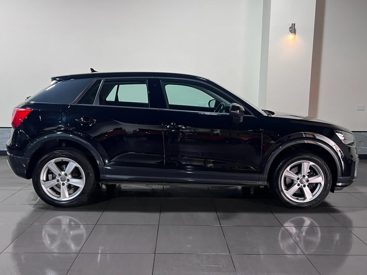 Voiture
                                                 Audi Q2 1.4 TFSI CoD Sport SUV 5dr Petrol Manual Euro 6 (s/s) (150 ps)