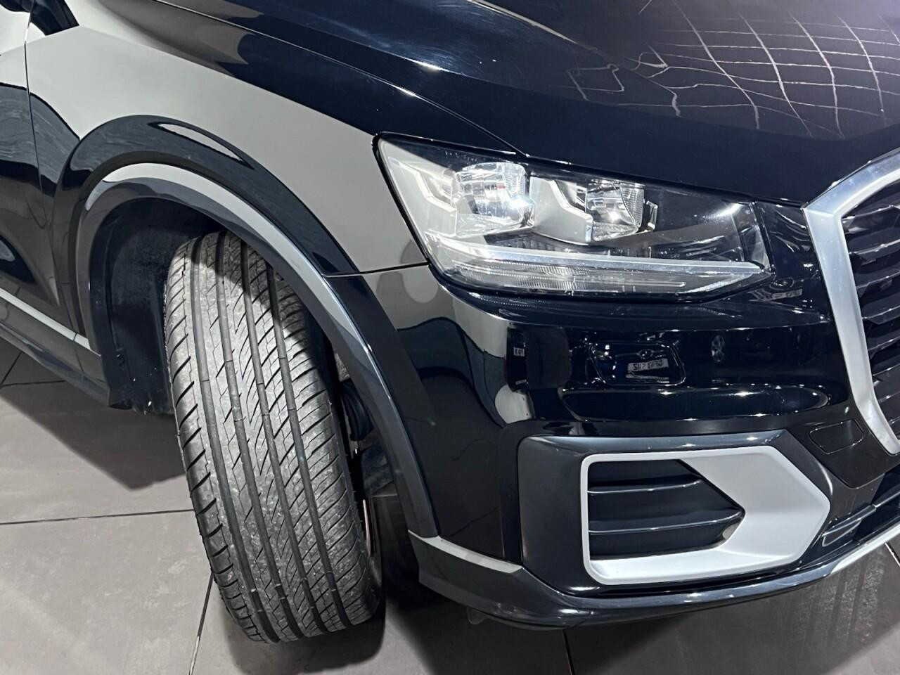 Voiture
                                                 Audi Q2 1.4 TFSI CoD Sport SUV 5dr Petrol Manual Euro 6 (s/s) (150 ps)