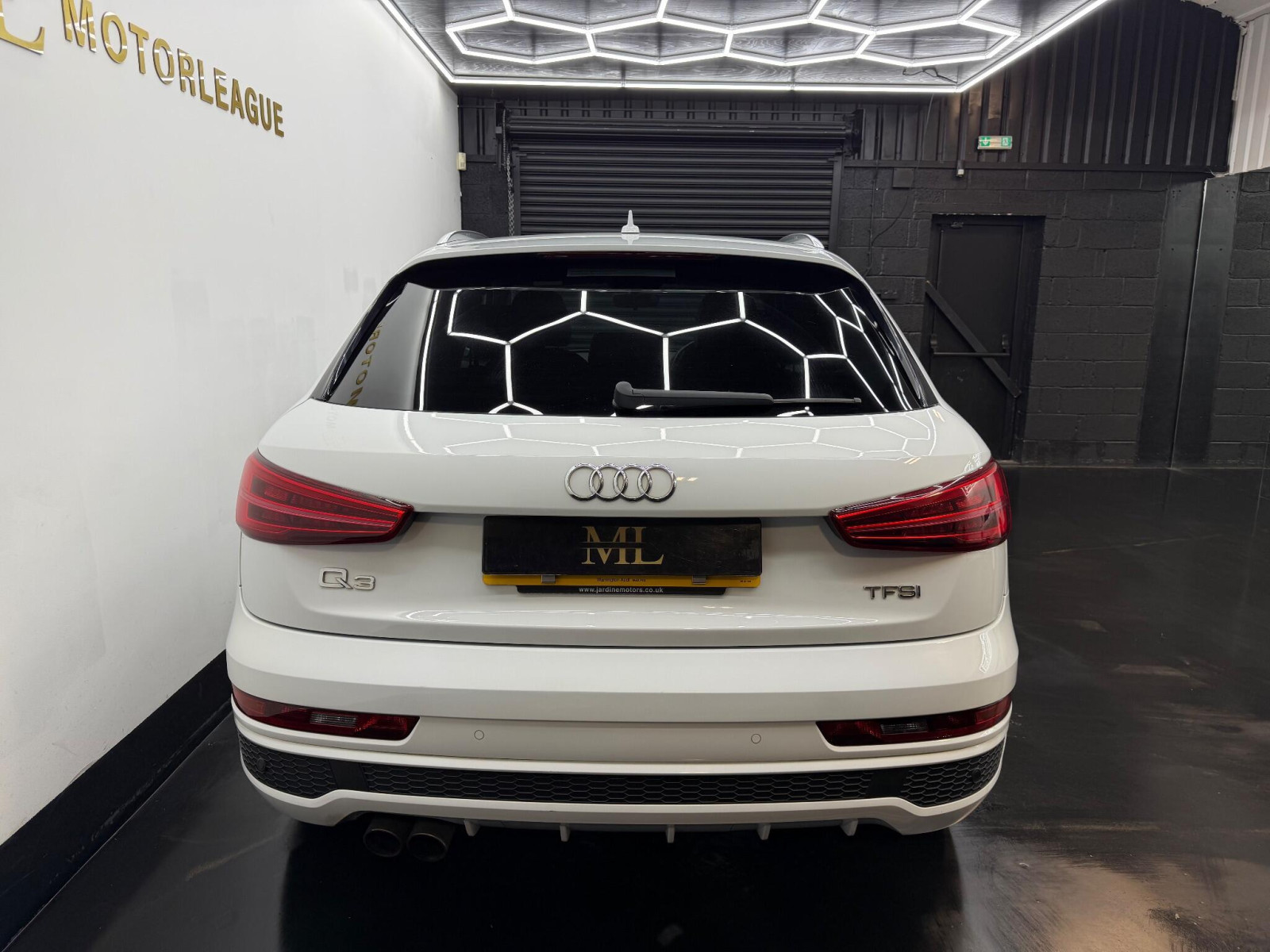 
                                                Voiture
                                                 Audi Q3 1.4 TFSI CoD S line Euro 6 (s/s) 5dr (Nav)