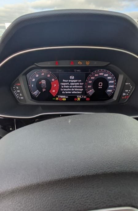 
                                                Voiture
                                                 Audi Q3 1.5 35 TFSI 150ch - Design