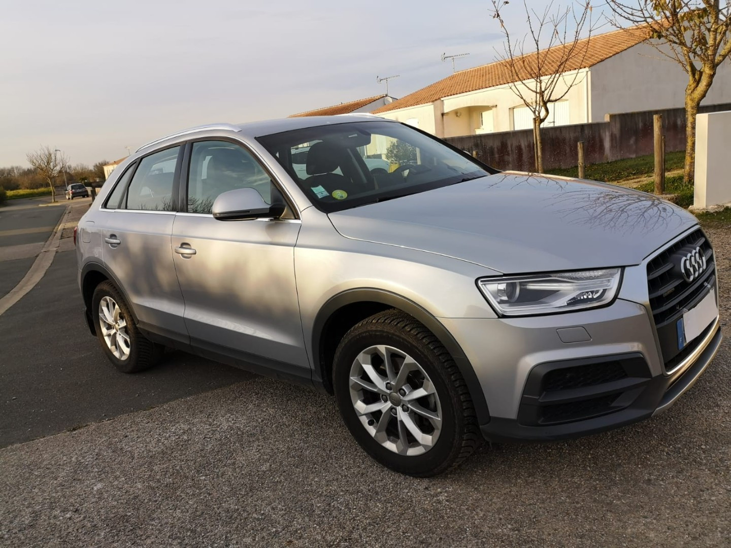 
                                                Voiture
                                                 AUDI Q3 2.0 TDI 184ch AMBIENTE QUATTRO S TRONIC