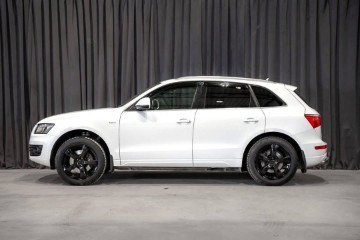 
                                                Voiture
                                                 Audi Q5