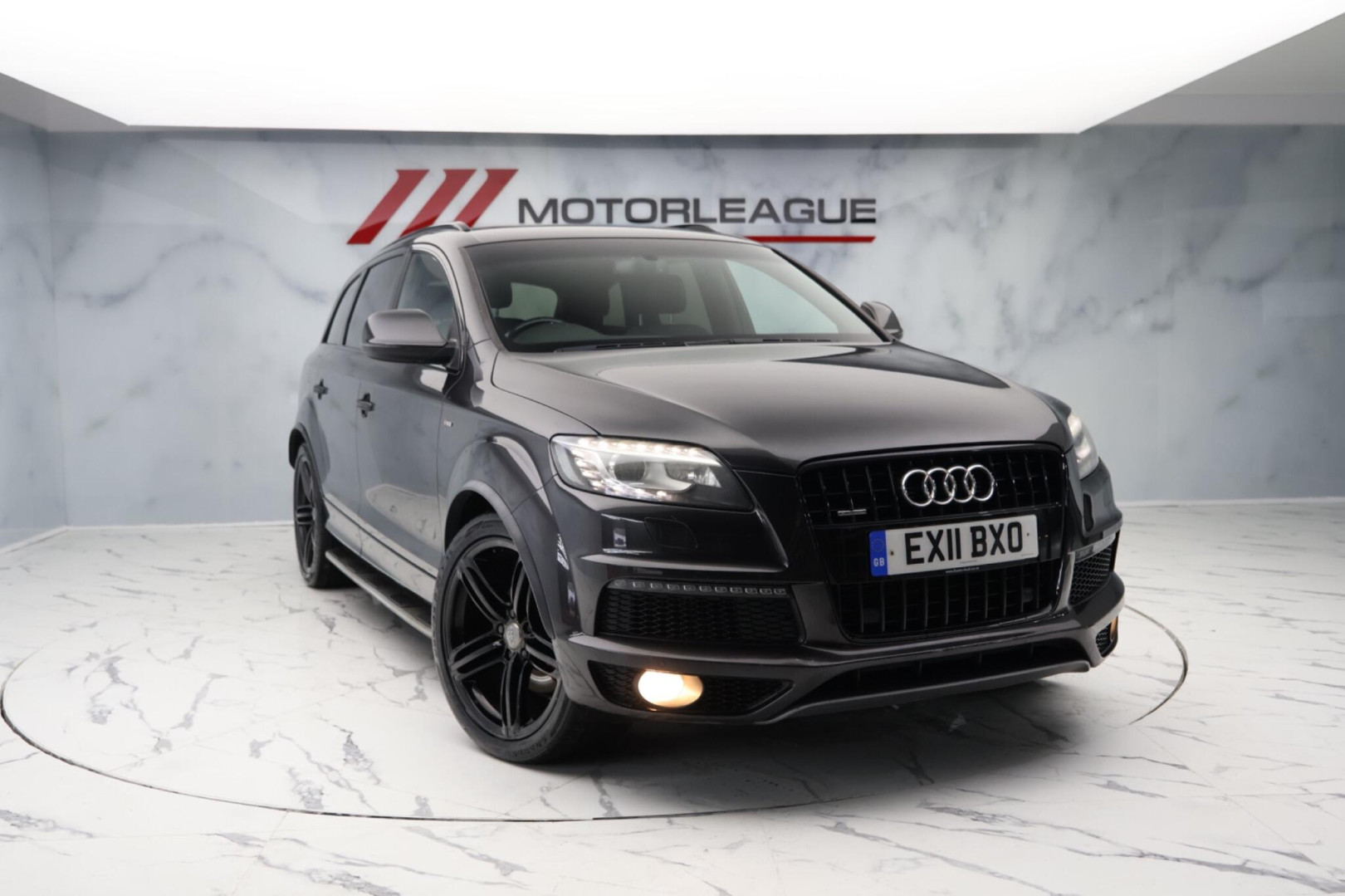 
                                                Voiture
                                                 Audi Q7 3.0 TDI V6 S line Tiptronic quattro Euro 5 5dr