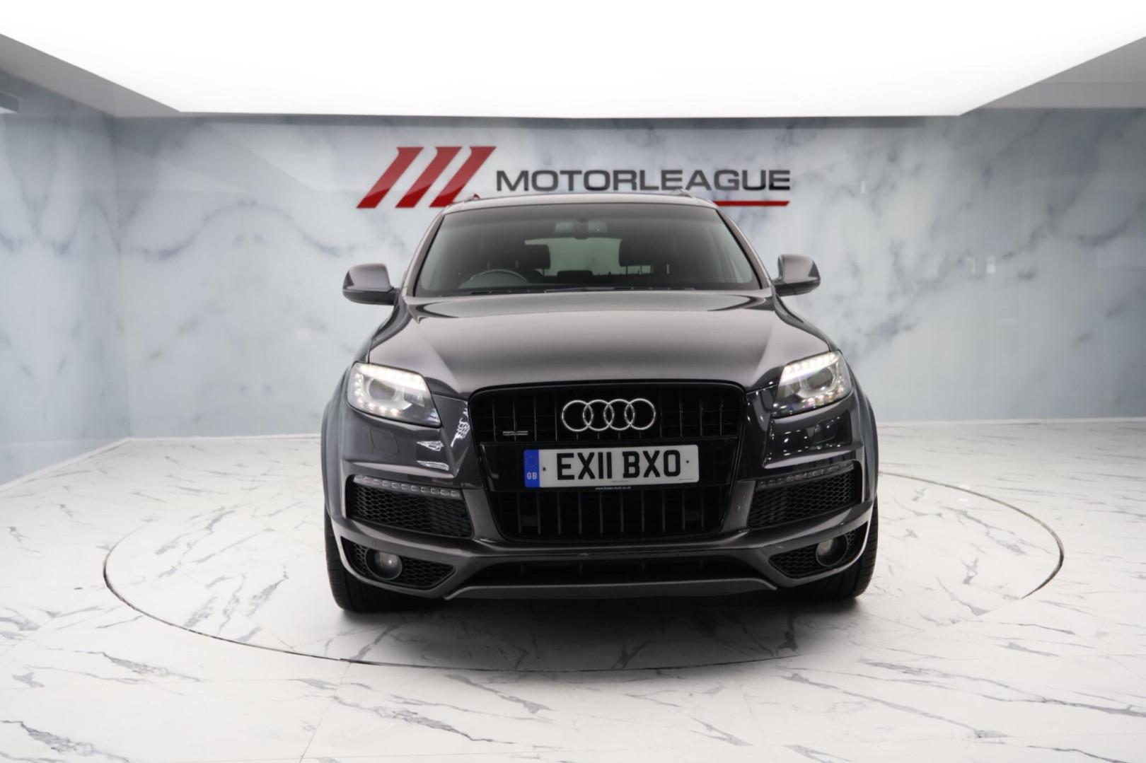 
                                                Voiture
                                                 Audi Q7 3.0 TDI V6 S line Tiptronic quattro Euro 5 5dr