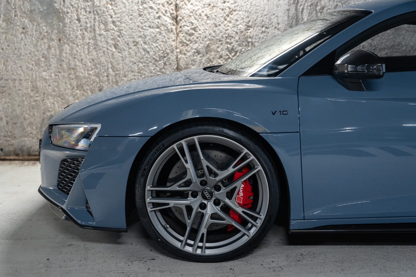 
                                                Voiture
                                                 Audi R8 (II.II) V10 Performance