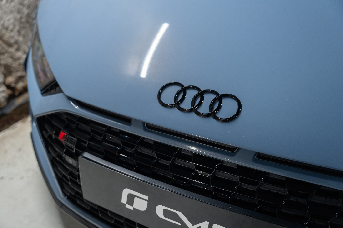 
                                                Voiture
                                                 Audi R8 (II.II) V10 Performance