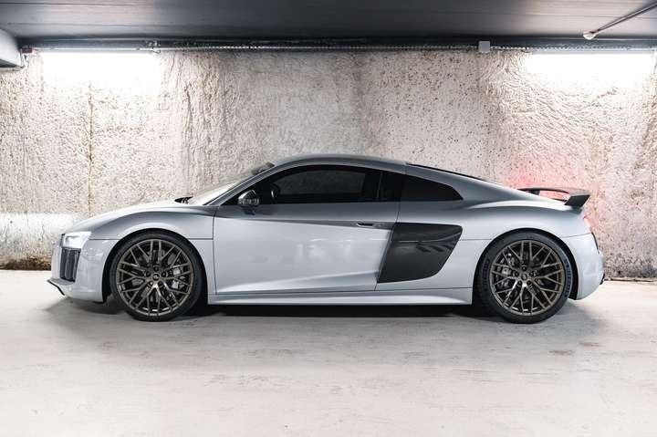 
                                                Voiture
                                                 Audi R8 V10 Plus 5.2 FSI 550 Quattro S tronic 7