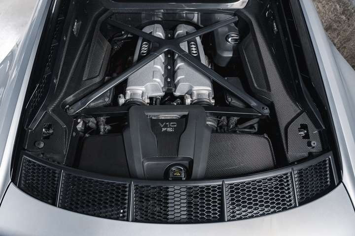 
                                                Voiture
                                                 Audi R8 V10 Plus 5.2 FSI 550 Quattro S tronic 7