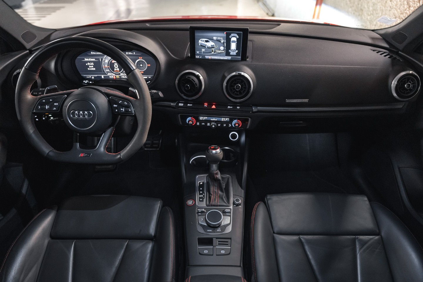 
                                                Voiture
                                                 Audi RS3 (II.II) Sportback
