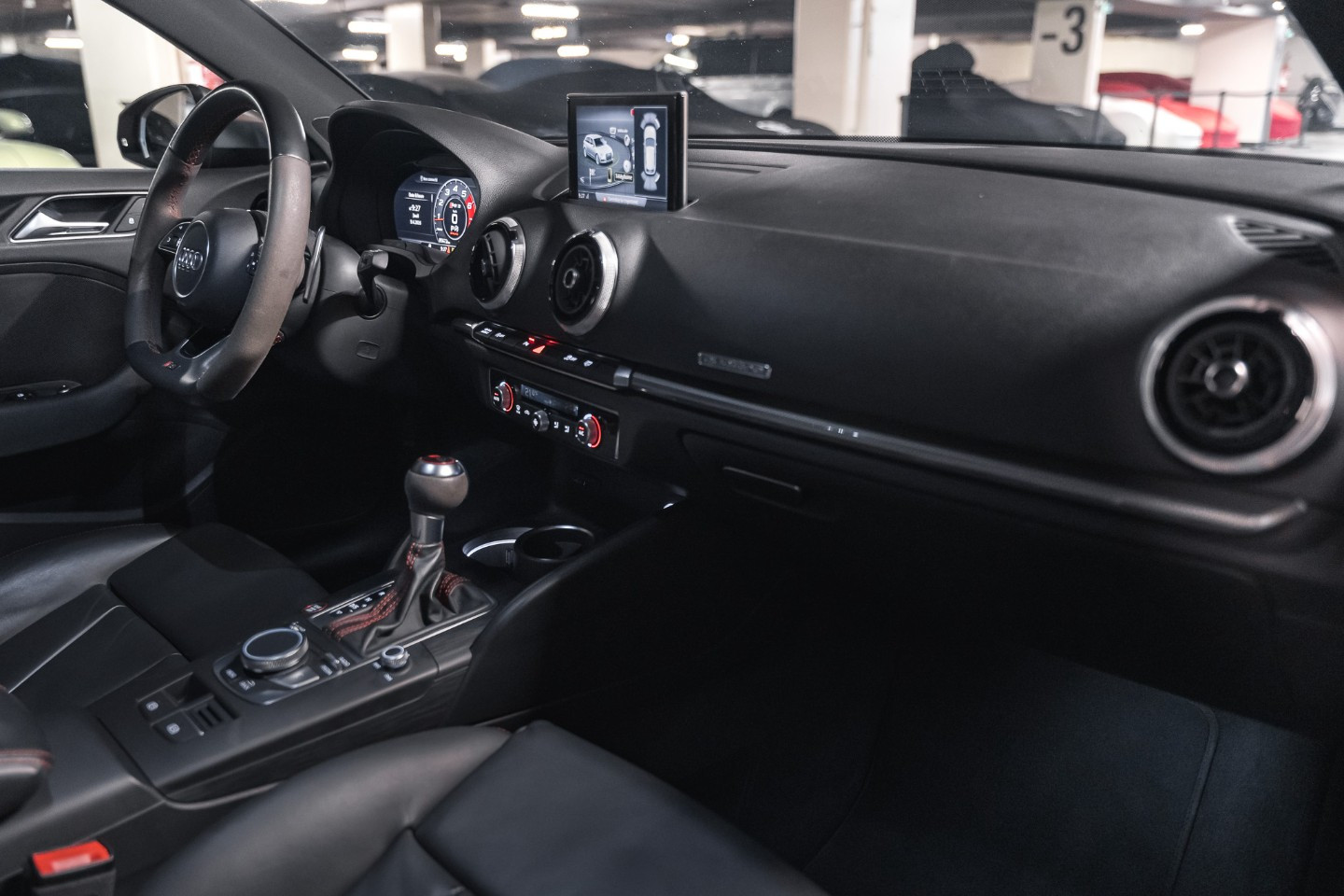 
                                                Voiture
                                                 Audi RS3 (II.II) Sportback