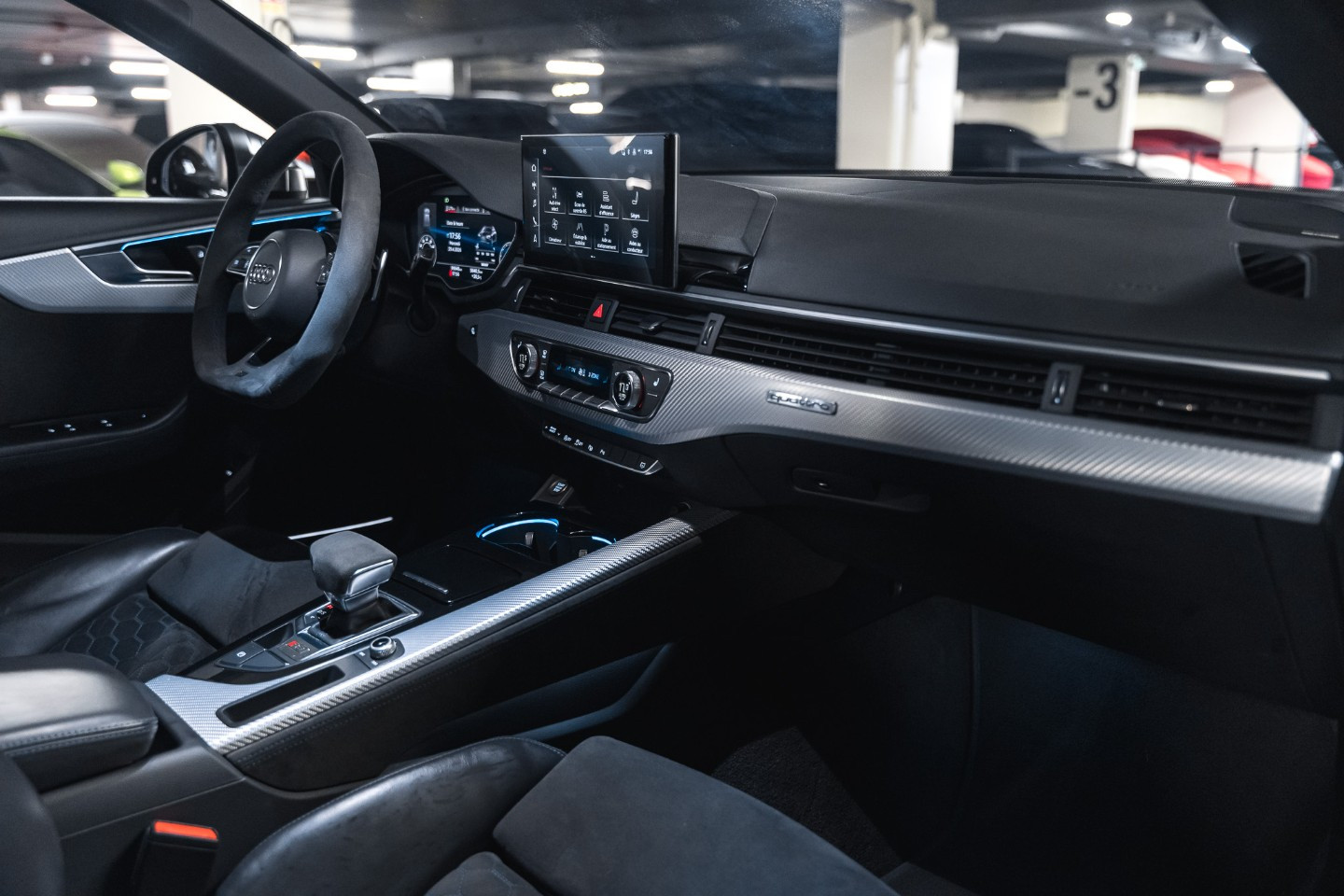 
                                                Voiture
                                                 Audi RS4 B9.2 Avant 25 Years Anniversary