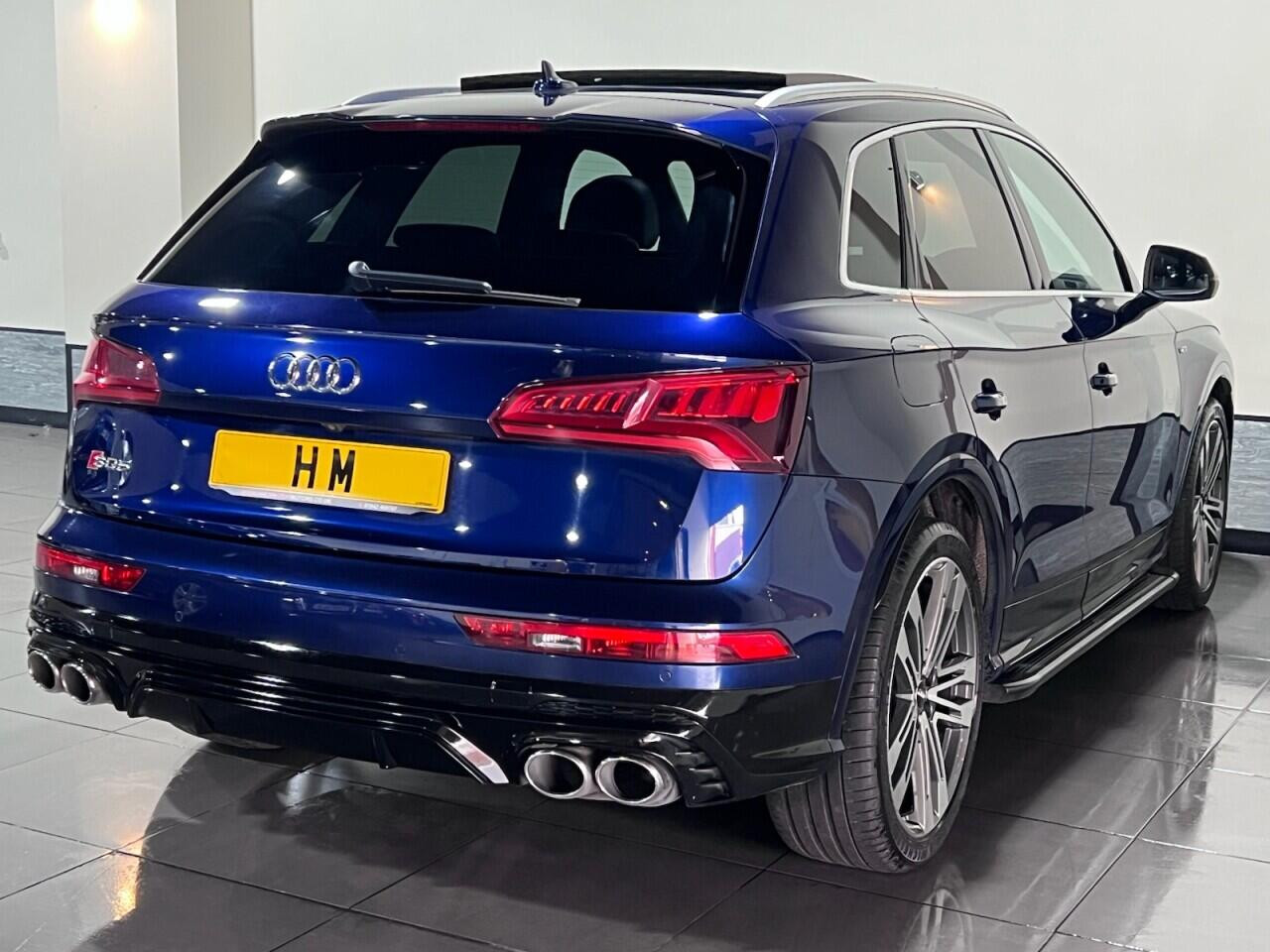 
                                                Voiture
                                                 Audi SQ5 3.0 TFSI V6 SUV 5dr Petrol Tiptronic quattro Euro 6 (s/s) (354 ps)