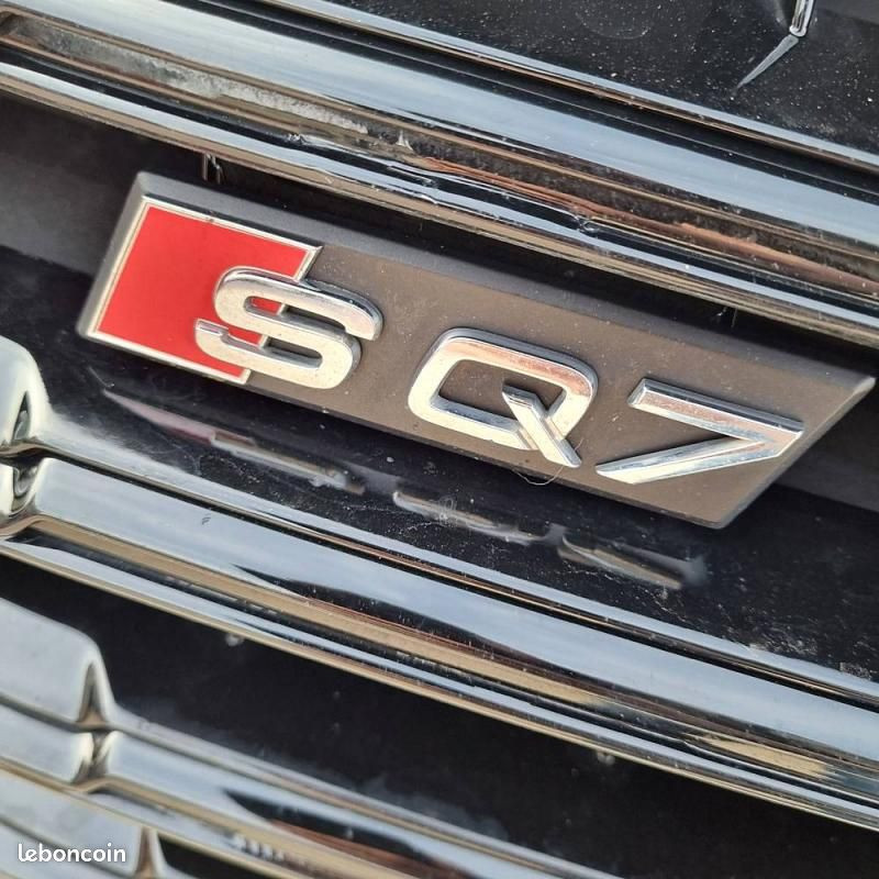 
                                                Voiture
                                                 Audi SQ7 TDI quattro 3956cm3 435cv