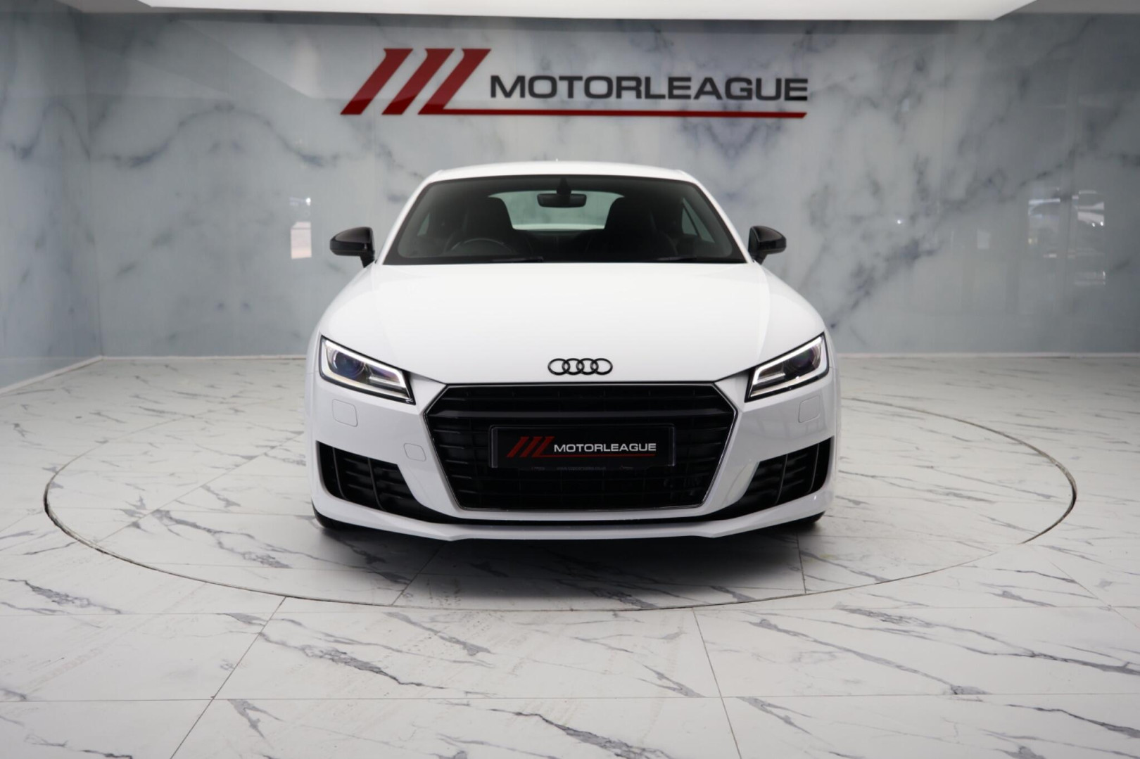 
                                                Voiture
                                                 Audi TT 2.0 TDI ultra Sport Euro 6 (s/s) 3dr
