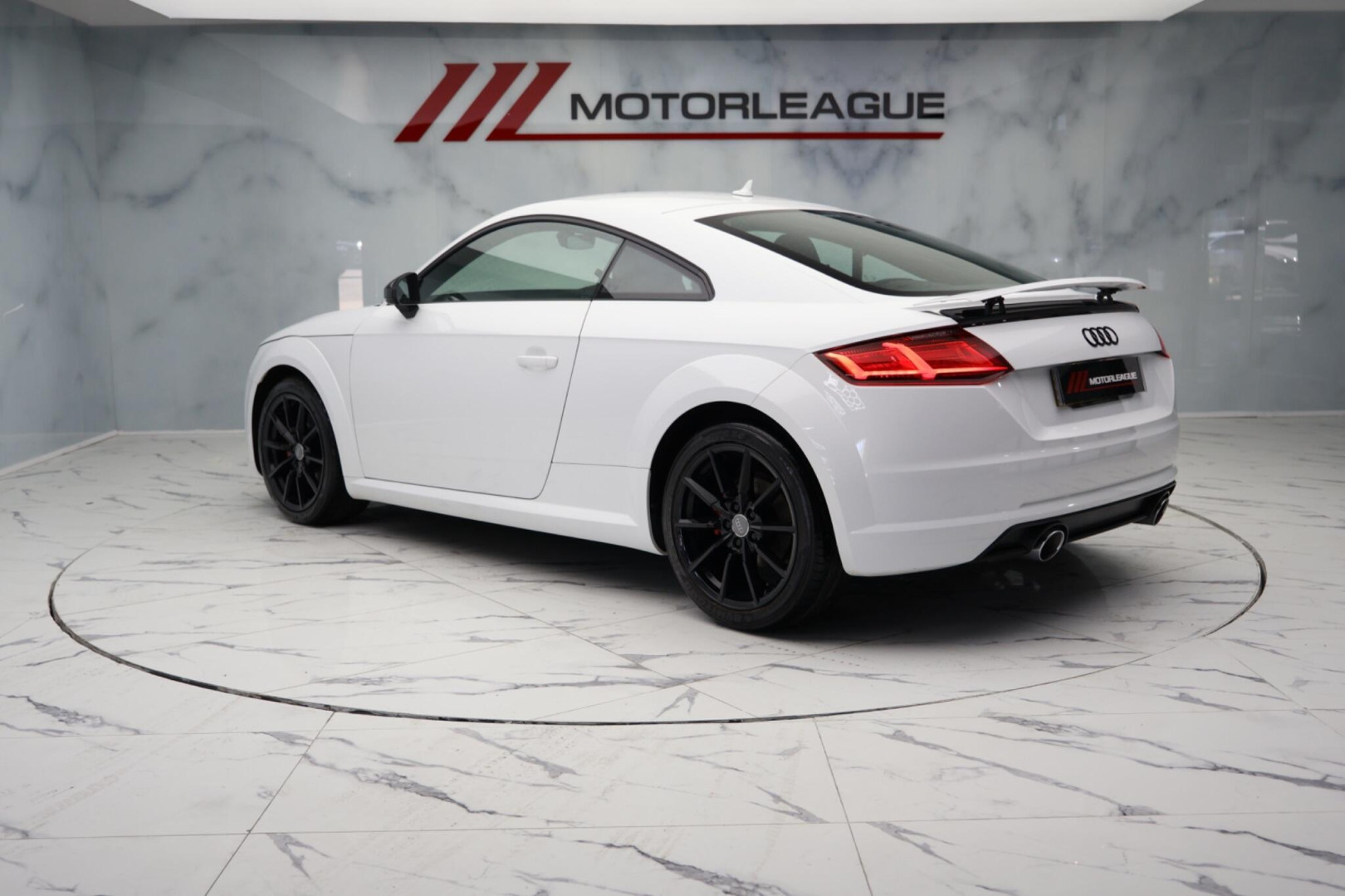 
                                                Voiture
                                                 Audi TT 2.0 TDI ultra Sport Euro 6 (s/s) 3dr