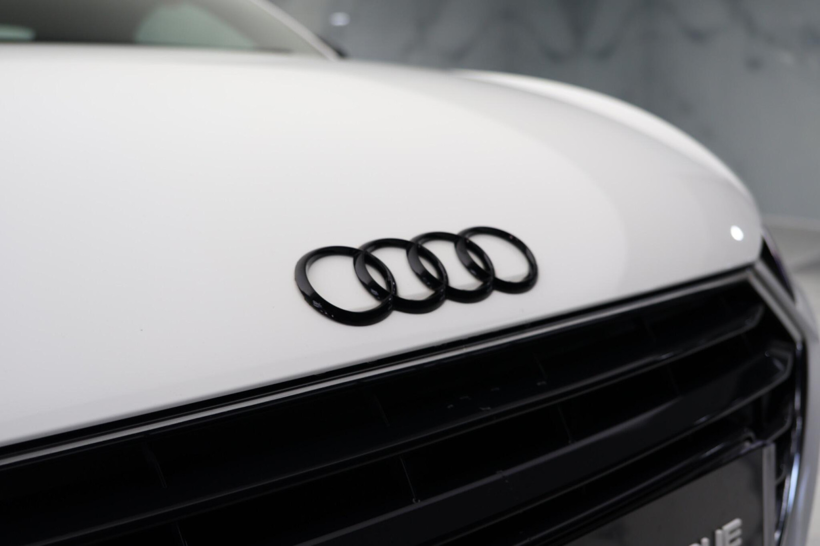 
                                                Voiture
                                                 Audi TT 2.0 TDI ultra Sport Euro 6 (s/s) 3dr
