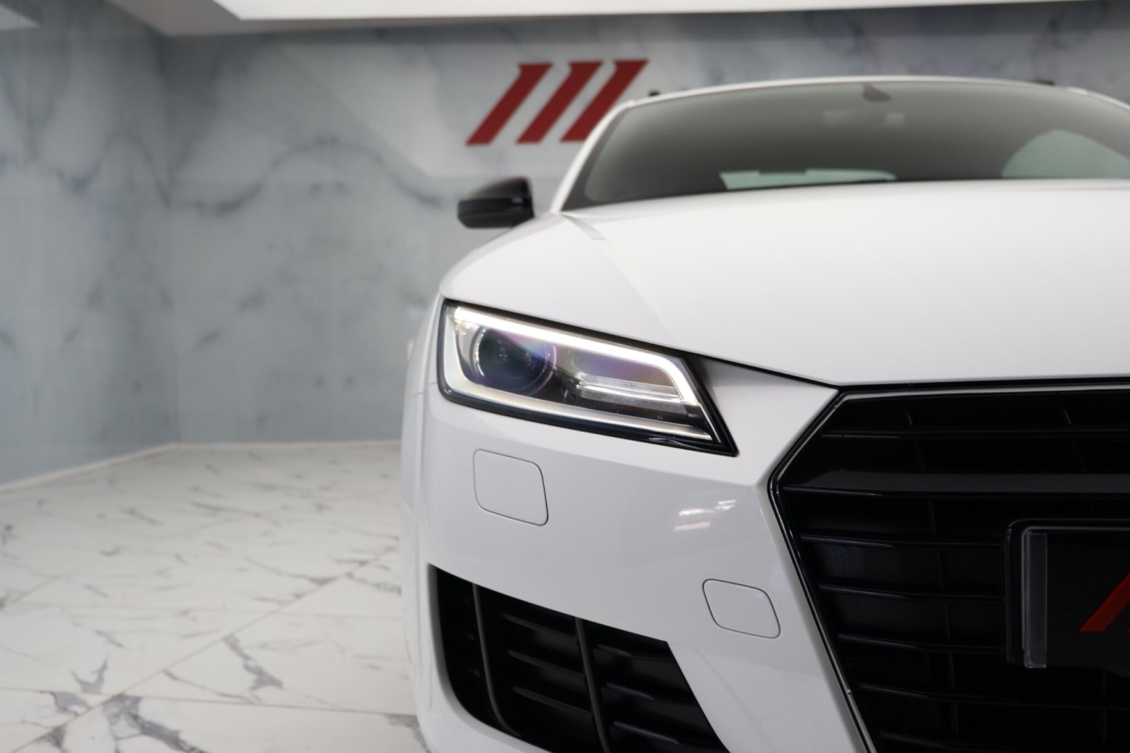 
                                                Voiture
                                                 Audi TT 2.0 TDI ultra Sport Euro 6 (s/s) 3dr