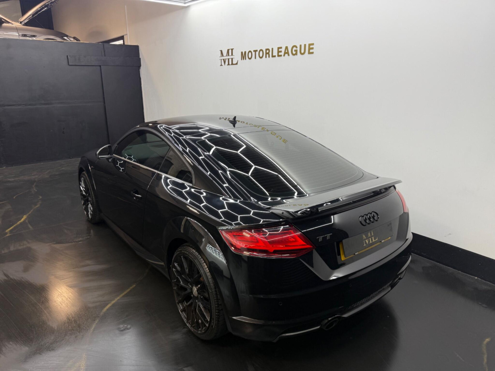 
                                                Voiture
                                                 Audi TT 2.0 TFSI S line S Tronic quattro Euro 6 (s/s) 3dr