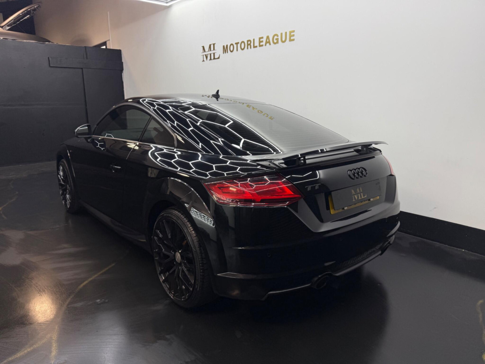 
                                                Voiture
                                                 Audi TT 2.0 TFSI S line S Tronic quattro Euro 6 (s/s) 3dr