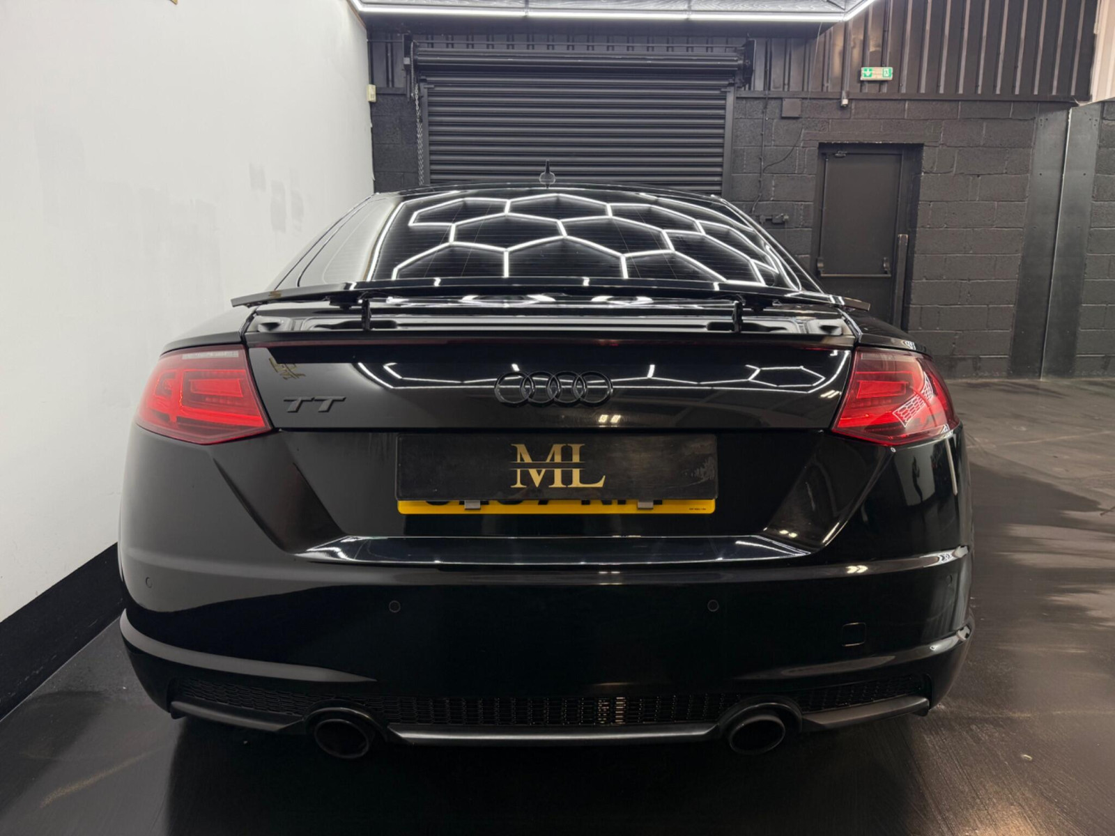 
                                                Voiture
                                                 Audi TT 2.0 TFSI S line S Tronic quattro Euro 6 (s/s) 3dr