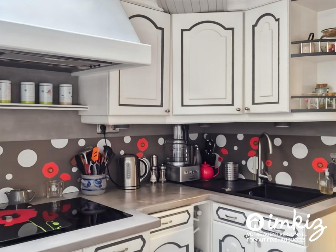 
                                                Vente
                                                 Aulnay Maison de charme 70 m² – terrasse et garage