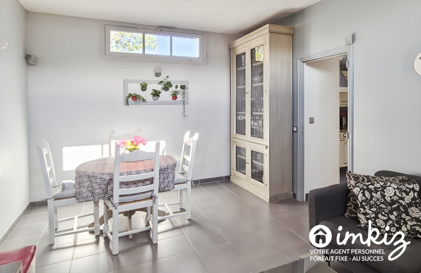 
                                                Vente
                                                 Aulnay Maison de charme 70 m² – terrasse et garage