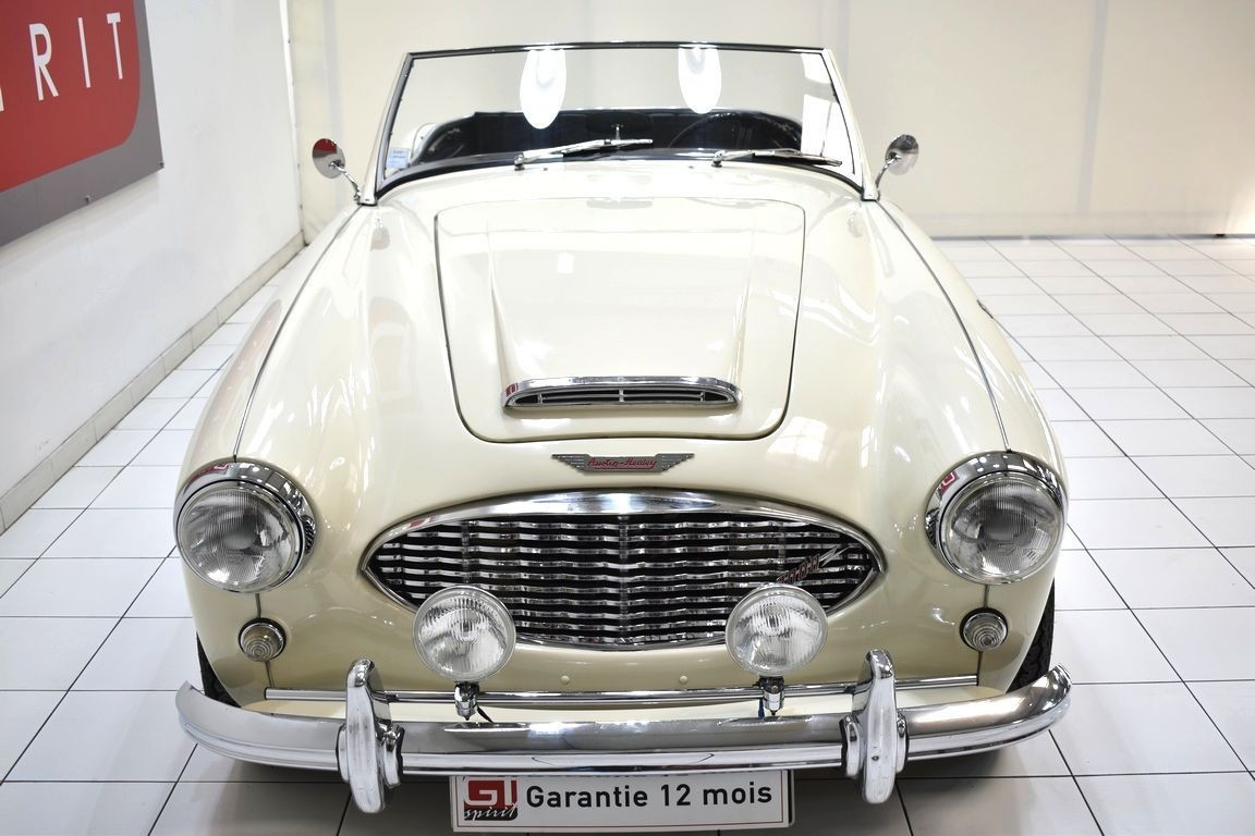 
                                                Voiture
                                                 AUSTIN HEALEY 3000 MK1 BT 7
