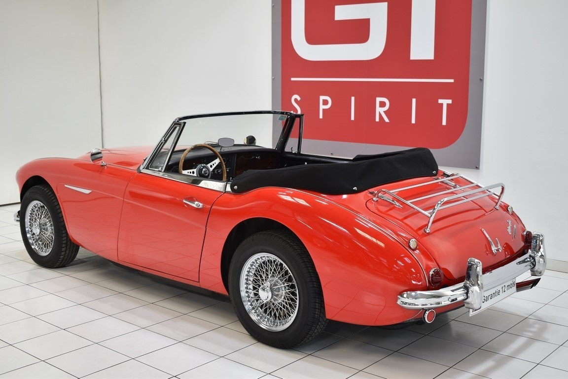 
                                                Voiture
                                                 AUSTIN HEALEY 3000 MKIII BJ8 Phase 1