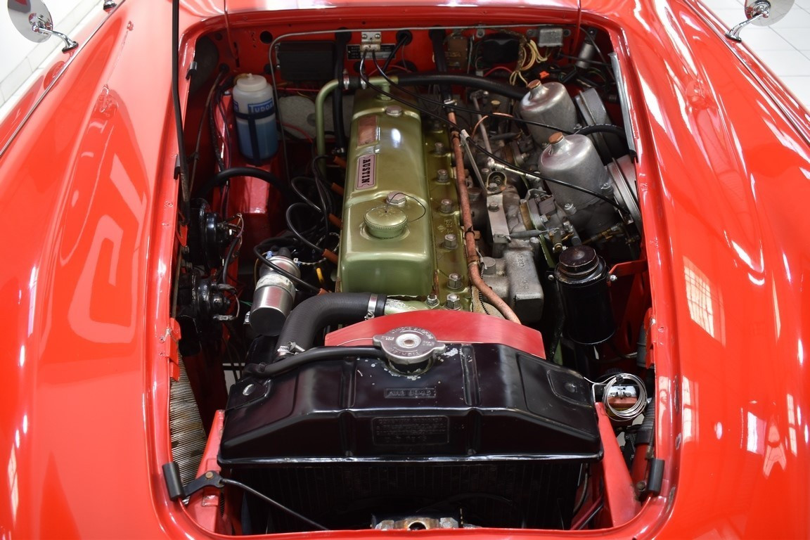 
                                                Voiture
                                                 AUSTIN HEALEY 3000 MKIII BJ8 Phase 1