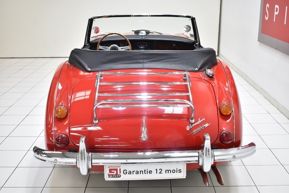 
                                                Voiture
                                                 AUSTIN HEALEY  3000 MKIII BJ8 Phase 2
