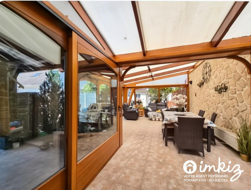 
                                                Vente
                                                 Autonomie de plain pied - maison 5 ch, dependances