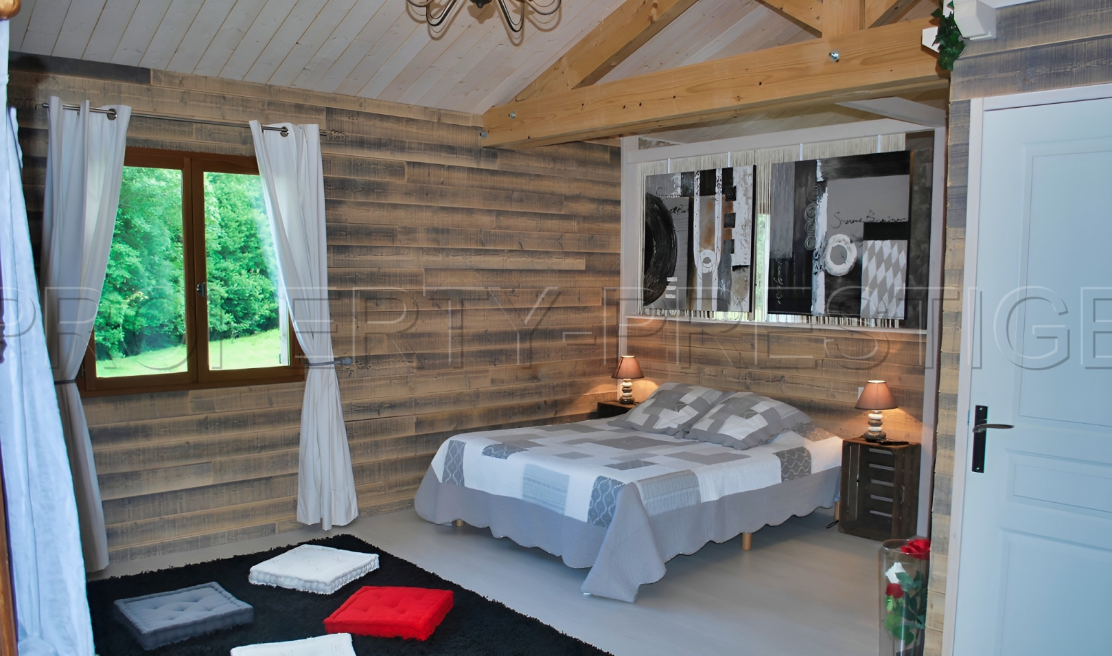 
                                                Vente
                                                 AUVERGNE ANCIEN MOULIN GITES ET CHAMBRES D’HOTES