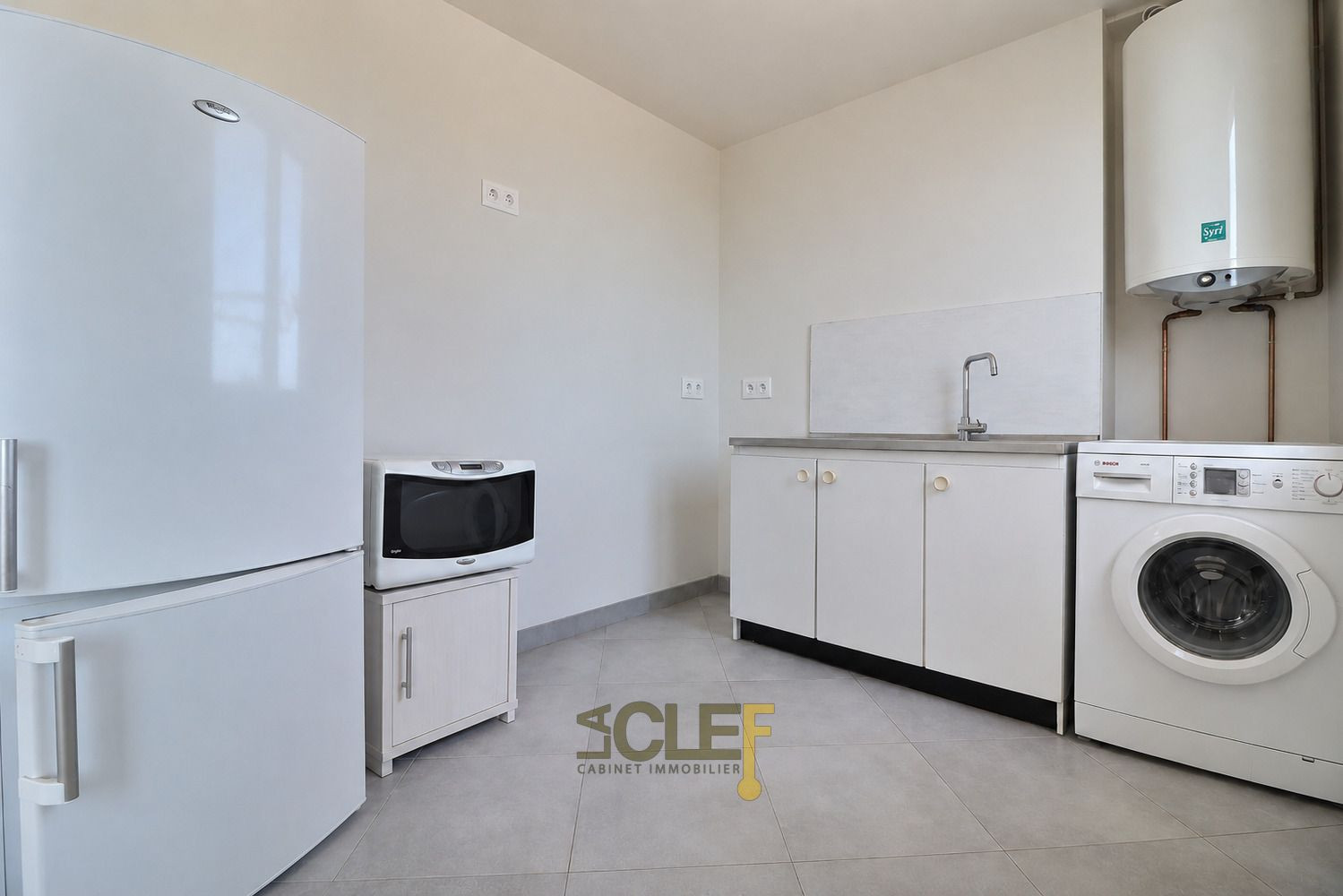 
                                                Vente
                                                 Bagneux 4P lumineux avec double balcon