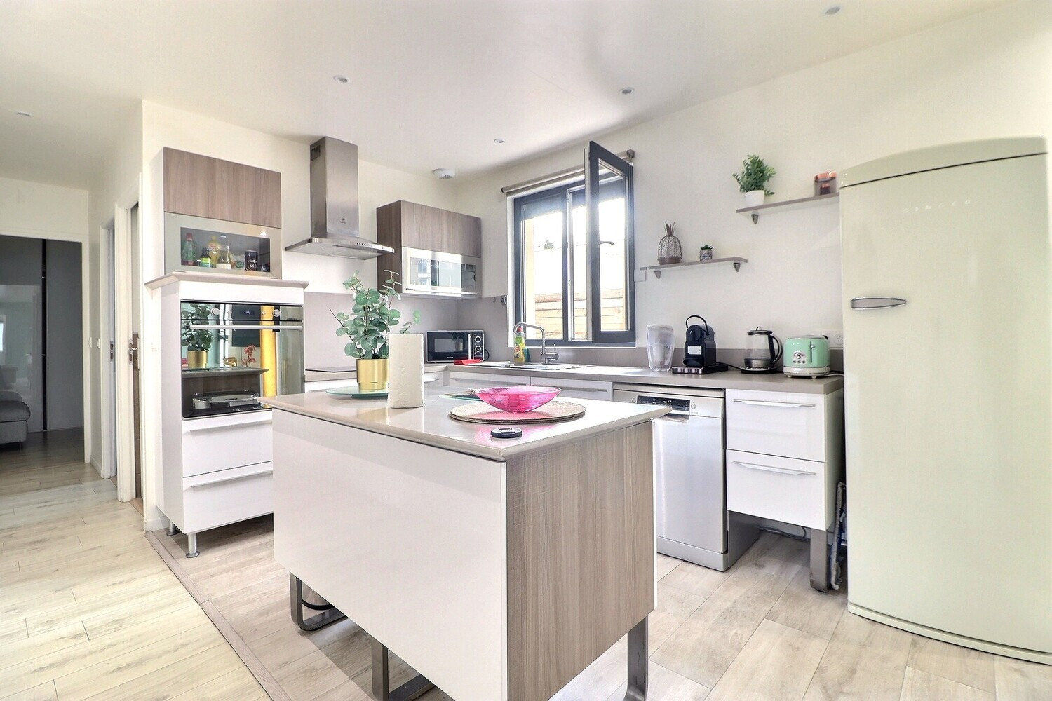 
                                                Vente
                                                 Bagneux Henri Ravéra - Maison 3 pièces - 57m²