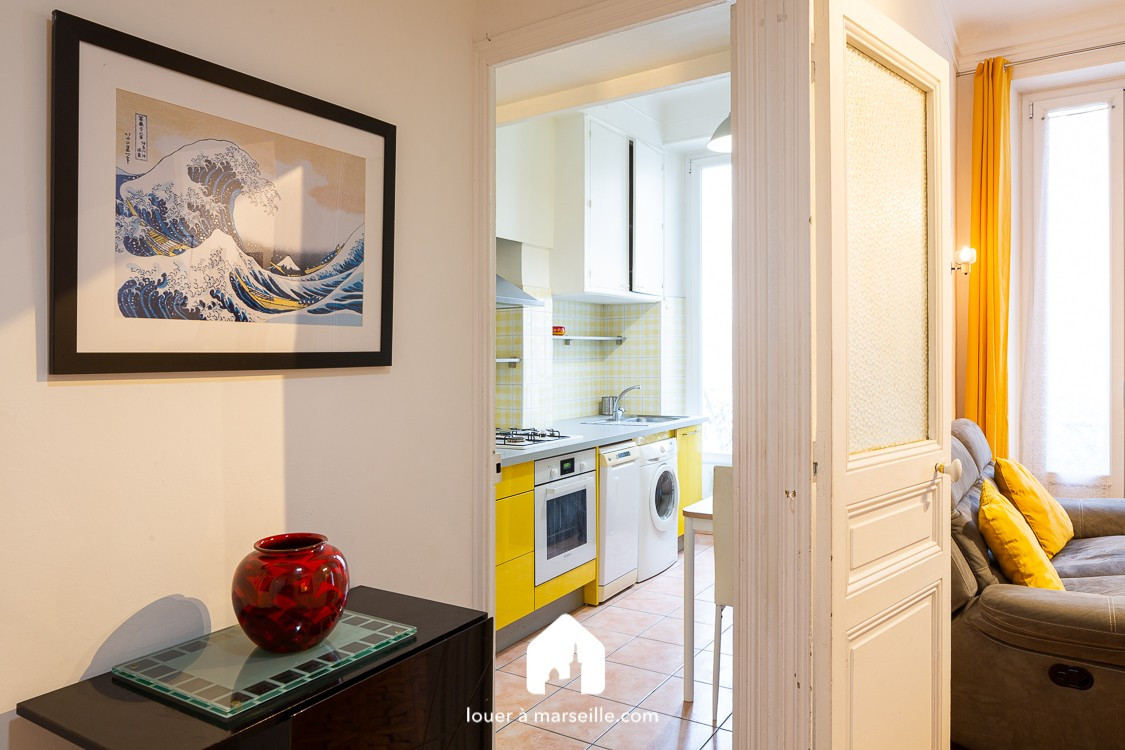 
                                                Location
                                                 Balcon Escat