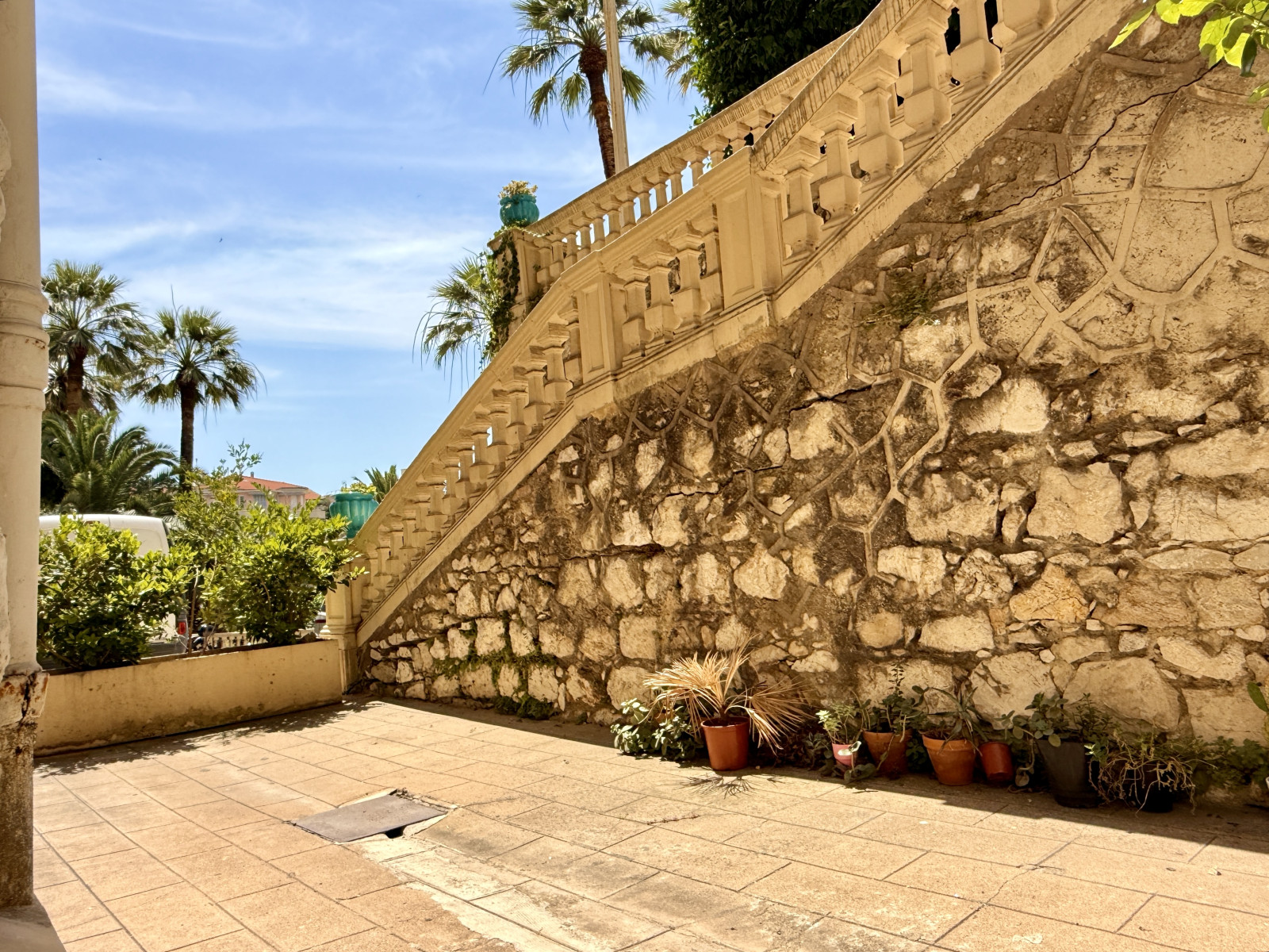 
                                                Vente
                                                 Bas Cimiez – Appartement bourgeois avec terrasse et parking