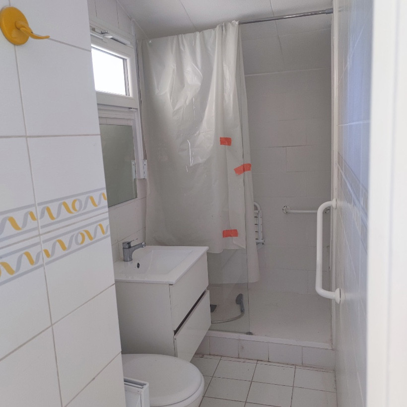 
                                                Location
                                                 bas de villa beaumont 44m2