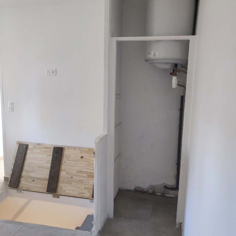 
                                                Location
                                                 bas de villa beaumont 44m2