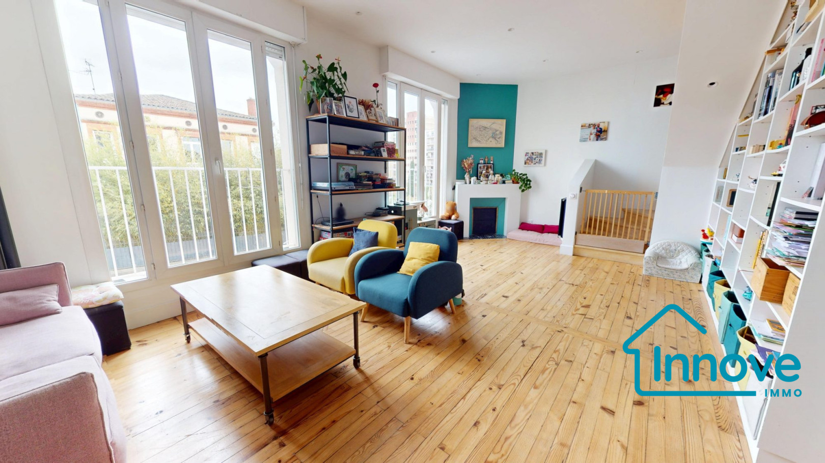 
                                                Vente
                                                 BAS GUILHEMERY - Maison de ville familale avec cachet