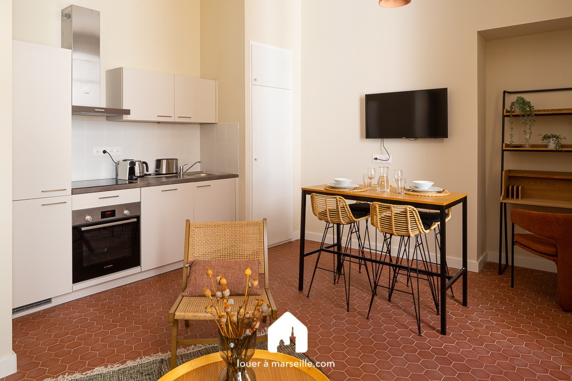 
                                                Location
                                                 Bastide Préfecture