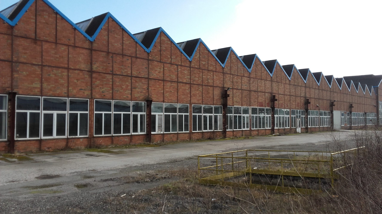 
                                                Vente
                                                 Bâtiment industriel à vendre Hauts-de-France – 10000 m² – Proche Amiens
